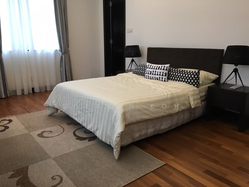 Tropical Bungalow with Pool, COTSWOLD CLOSE, 7 Bedrooms, 5,700 sqft, Bungalow House For Rent, by Sherlyn Koh, 24327040 - PropertyGuru.com.sg