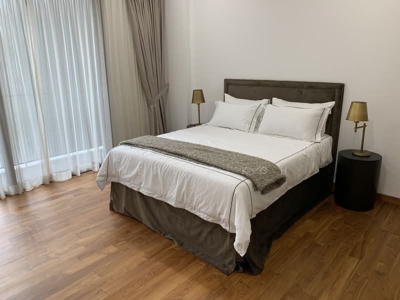 Tropical Bungalow with Pool, COTSWOLD CLOSE, 7 Bedrooms, 5,700 sqft, Bungalow House For Rent, by Sherlyn Koh, 24327040 - PropertyGuru.com.sg