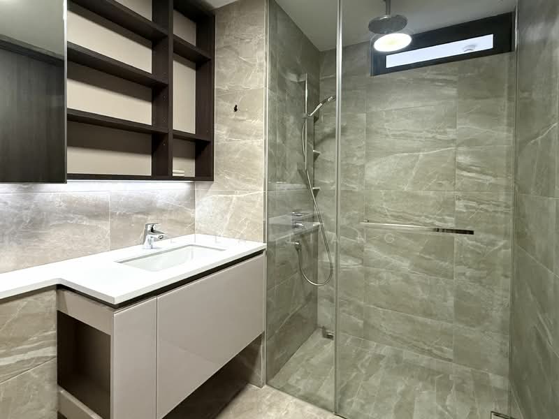 Lake Grande, 8 Jurong Lake Link, 1 Bedroom, 474 sqft, Condominium For Sale, by Leila Jiang, 24327073 - PropertyGuru.com.sg
