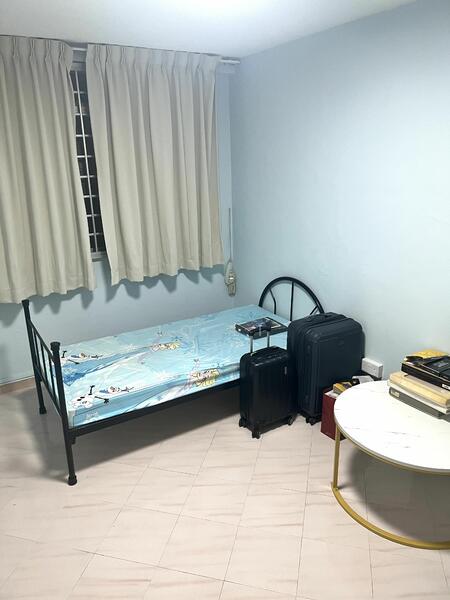 For Rent - 204 Serangoon Central