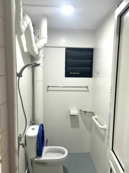 For Rent - 204 Serangoon Central