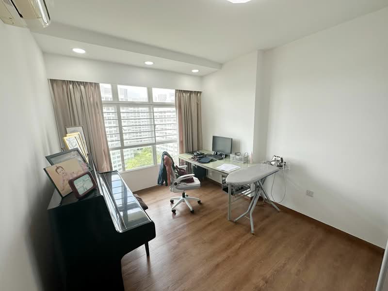 662C Edgedale Plains, 662C Edgedale Plains, 3 Bedrooms, 1,206 sqft, HDB Flat For Rent, by Sarah Ni, 24327506 - PropertyGuru.com.sg