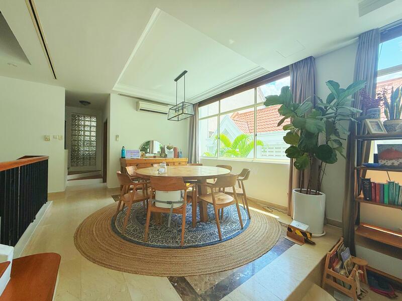 University Park, University Walk, 5 Bedrooms, 3,700 sqft, Semi-Detached House For Rent, by Eve Liew, 24327646 - PropertyGuru.com.sg