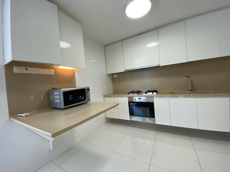 Squarish good size kitchen 