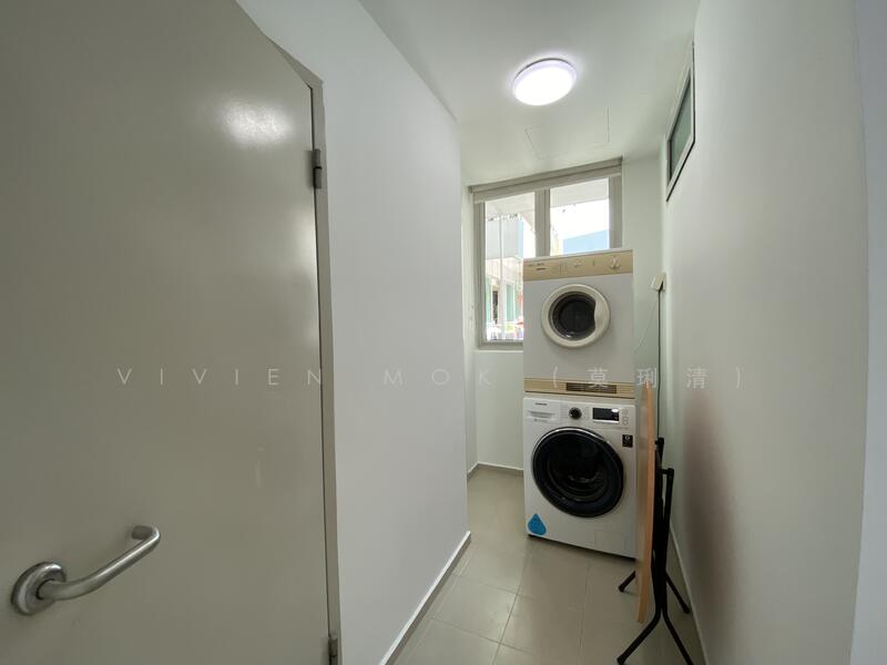 Yard helper bath store room 