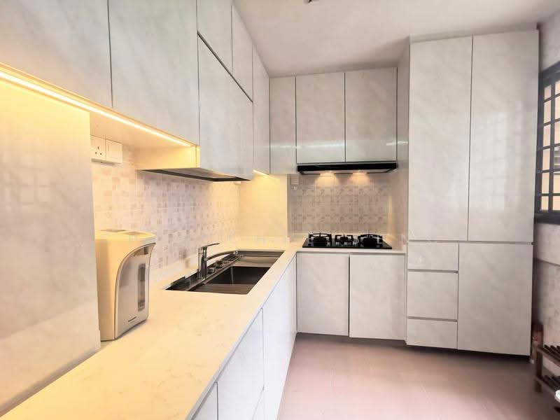 459 Ang Mo Kio Avenue 10, 459 Ang Mo Kio Avenue 10, Ang Mo Kio / Bishan / Thomson, Room Rental, 200 sqft, HDB Flat For Rent, by Chua Chee Seng, 24327688 - PropertyGuru.com.sg