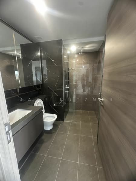 The Florence Residences Condominium For Sale at S$ 1,220,000 | PropertyGuru Singapore