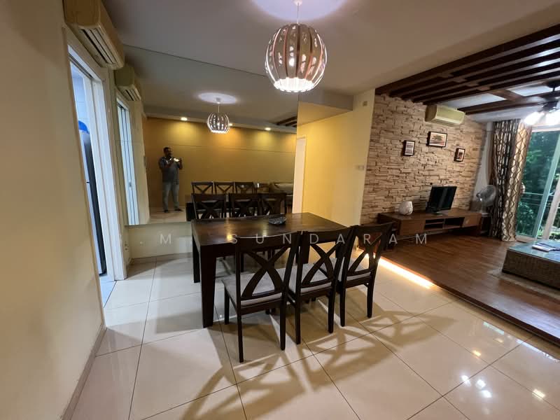 The Esparis, 7 Pasir Ris Drive 4, 3 Bedrooms, 1,292 sqft, Condominium For Rent, by S.M. SUNDARAM, 24329549 - PropertyGuru.com.sg