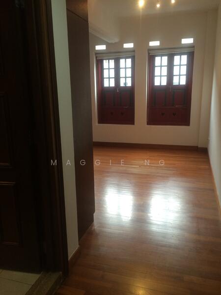 Chinatown Conservation Shophouse, Mosque Street, 2 Bedrooms, 1,005 sqft, Conservation House For Rent, by Maggie Ng, 24330905 - PropertyGuru.com.sg