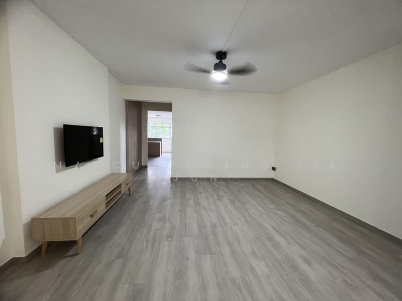120 Geylang East Central, 120 Geylang East Central, 2 Bedrooms, 900 sqft, HDB Flat For Rent, by Marcus Cheng Jia Jun, 24331064 - PropertyGuru.com.sg