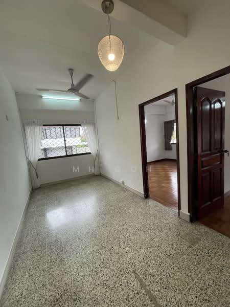 Chun Tin Road, , 3 Bedrooms, 3,000 sqft, Semi-Detached House For Rent, by MH Goh, 24331073 - PropertyGuru.com.sg