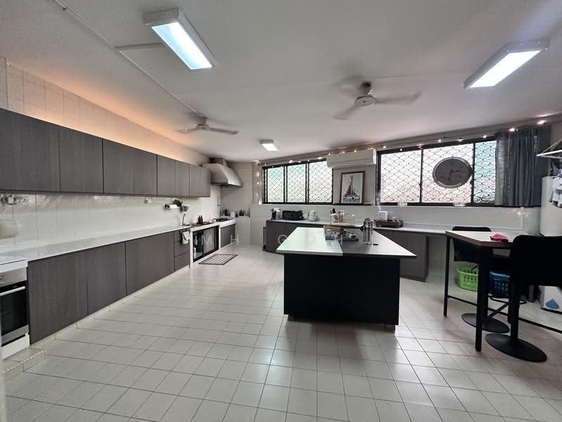 Chun Tin Road, Tanglin / Holland / Bukit Timah, 4 Bedrooms, 3,000 sqft, Semi-Detached House For Rent, by MH Goh, 24331073 - Kitchen - PropertyGuru.com.sg