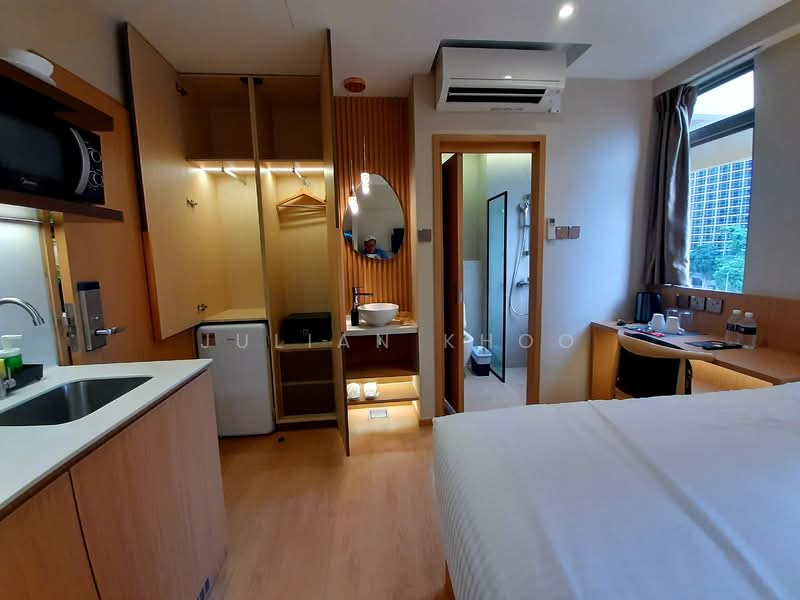 Flexible Lease - Beautifully Renovated @ Orchard Road, Mount Elizabeth Link, Studio, 259 sqft, Apartment For Rent, by Julian Khoo, 24331873 - PropertyGuru.com.sg
