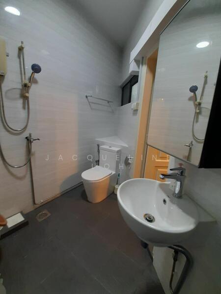 Keng Lee View, 108 Keng Lee Road, 2 Bedrooms, 900 sqft, Apartment For Rent, by Jacqueline Loh, 24332695 - PropertyGuru.com.sg