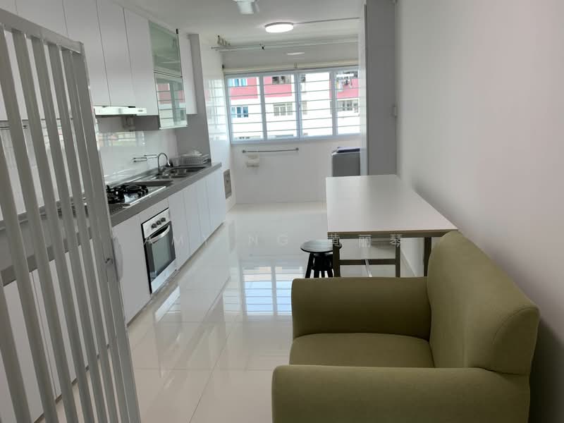 511 West Coast Drive, 511 West Coast Drive, 3 Bedrooms, 979 sqft, HDB Flat For Rent, by Amy Ng 黄丽琴, 24333142 - PropertyGuru.com.sg
