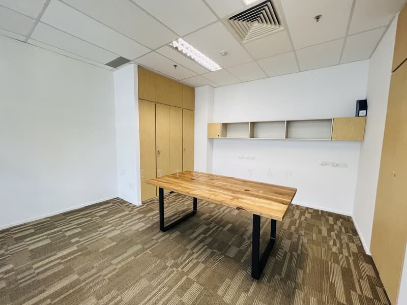 Ocbc Centre, 65 Chulia Street, 2,441 sqft, Office For Rent, by Preston Tan, 24333266 - CommercialGuru.com.sg