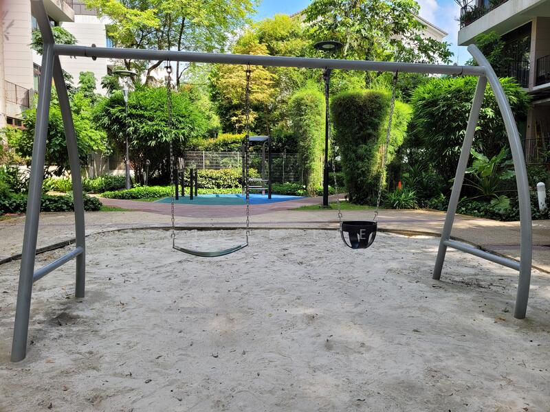 Varsity Park Condominium, 74 West Coast Road, 2 Bedrooms, 1,033 sqft, Condominium For Rent, by Clare Lee, 24333754 - Swing - PropertyGuru.com.sg