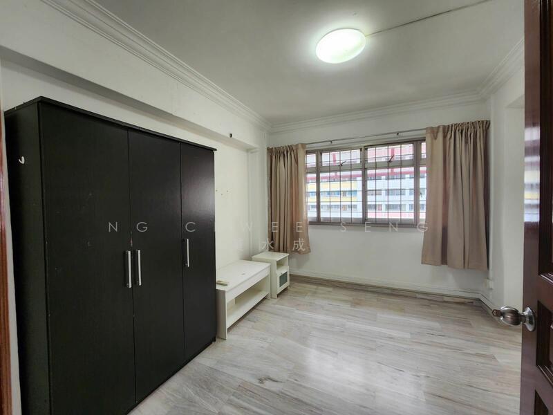 For Rent - 247 Simei Street 5
