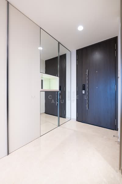 Cairnhill Nine, 9 Cairnhill Road, 2 Bedrooms, 1,033 sqft, Condominium For Rent, by Michael Jauw, 24336115 - PropertyGuru.com.sg