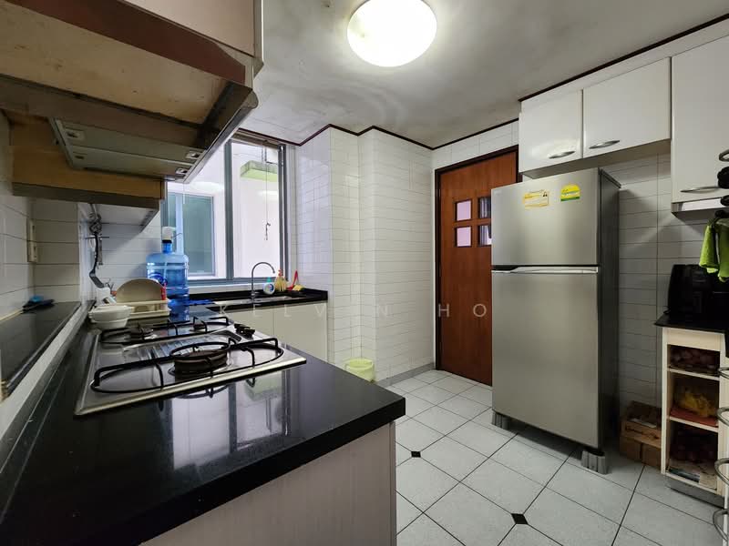 Springdale Condo, 47 Hindhede Walk, 3 Bedrooms, 1,119 sqft, Condominium For Rent, by Kelvin Ho, 24337581 - PropertyGuru.com.sg