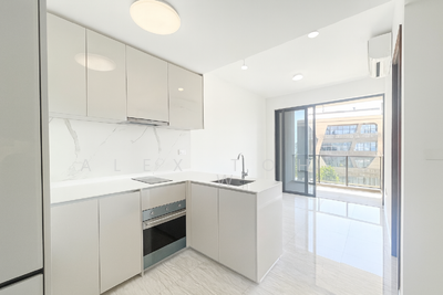 For Sale - Parc Esta