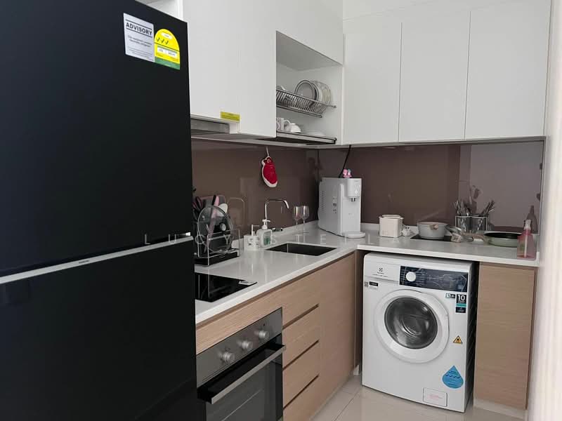 Treasure at Tampines Condominium For Sale at S$ 1,330,000 | PropertyGuru Singapore