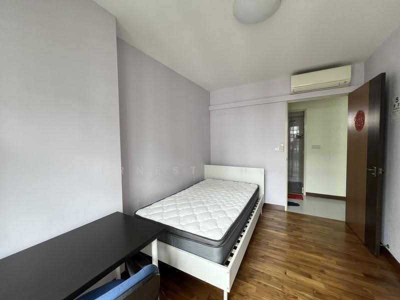 175C Corporation Tiara, 175C Yung Kuang Road, Boon Lay / Jurong / Tuas, 3 Bedrooms, 1,000 sqft, HDB Flat For Rent, by Ernest Phua, 24339970 - PropertyGuru.com.sg