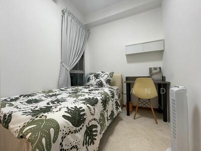 For Rent - The Lakeshore