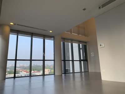 For Rent - Fifteen Robin