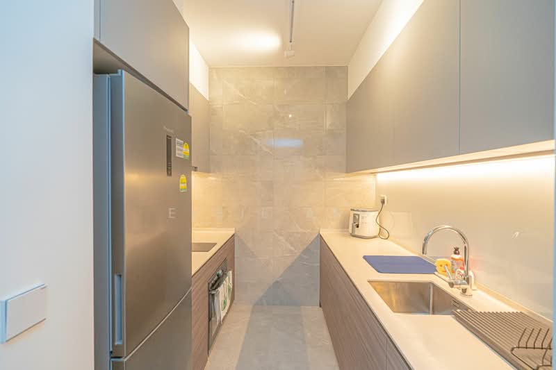 Stirling Residences, 21 Stirling Road, 2 Bedrooms, 678 sqft, Condominium For Rent, by Elsie Ang, 24341664 - PropertyGuru.com.sg