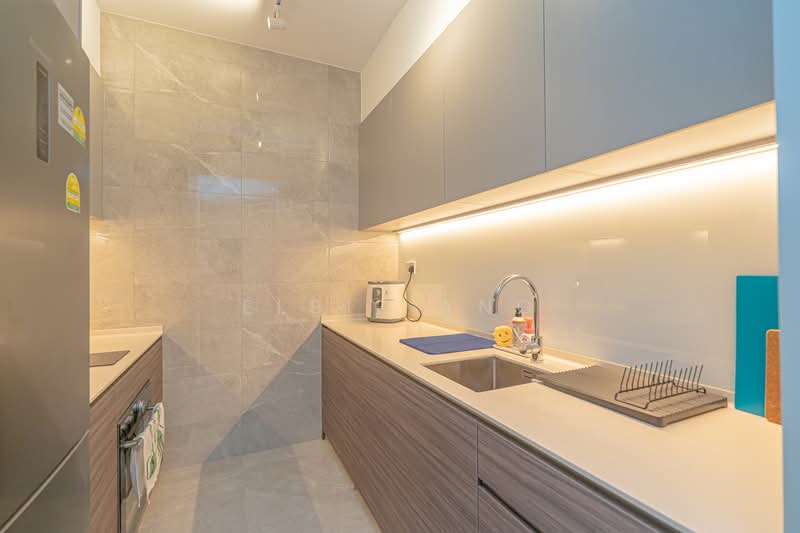 Stirling Residences, 21 Stirling Road, 2 Bedrooms, 678 sqft, Condominium For Rent, by Elsie Ang, 24341664 - PropertyGuru.com.sg