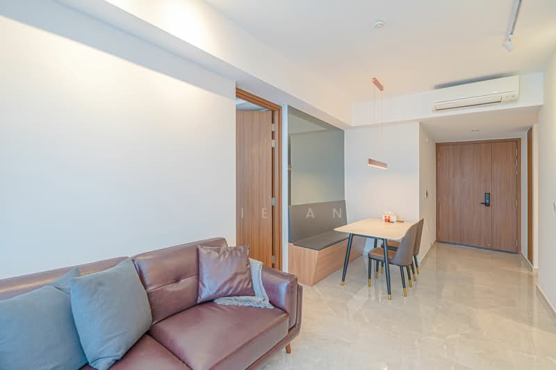 Stirling Residences, 21 Stirling Road, 2 Bedrooms, 678 sqft, Condominium For Rent, by Elsie Ang, 24341664 - PropertyGuru.com.sg