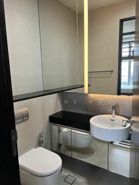 Kallang Riverside, 51 Kampong Bugis, 2 Bedrooms, 1,033 sqft, Condominium For Rent, by Petrina Ngo, 24341996 - PropertyGuru.com.sg