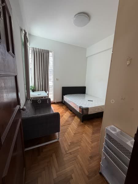 For Rent - Le Shantier