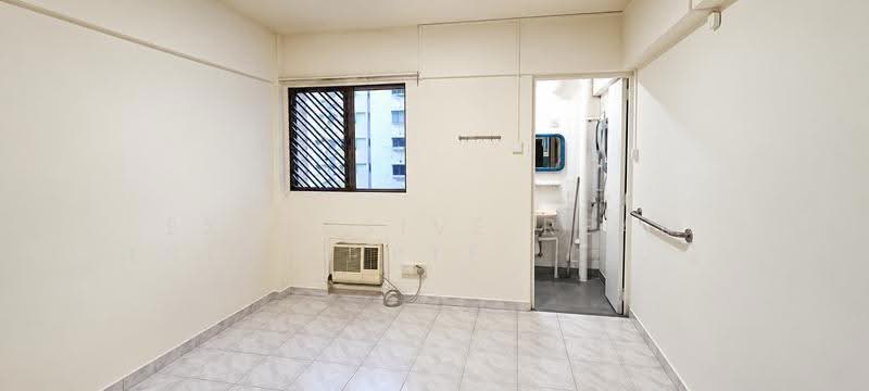 576 Ang Mo Kio Avenue 10, 576 Ang Mo Kio Avenue 10, Ang Mo Kio / Bishan / Thomson, Room Rental, 200 sqft, HDB Flat For Rent, by ARTHUR, 24342883 - Bathroom - PropertyGuru.com.sg
