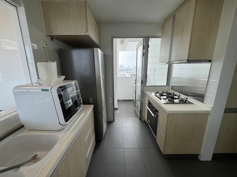 For Rent - The Parc Condominium