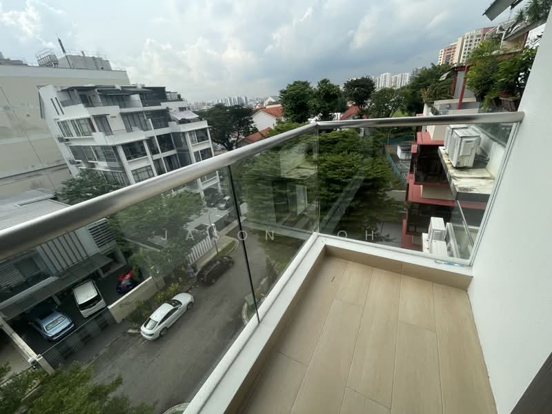 833 M B Residences, 833 Mountbatten Road, 3 Bedrooms, 1,335 sqft, Apartment For Sale, by Jason Koh, 24344653 - PropertyGuru.com.sg