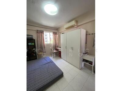 For Rent - 272 Yishun Street 22