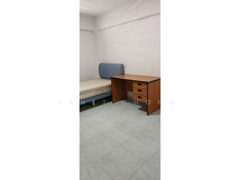 631 Ang Mo Kio Avenue 4, 631 Ang Mo Kio Avenue 4, 2 Bedrooms, 721 sqft, HDB Flat For Rent, by Janet Chong, 24345728 - PropertyGuru.com.sg
