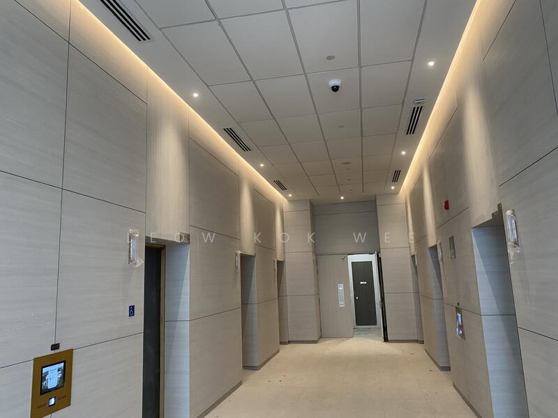 Central location office 5m high 6mins walk to mrt, , 3,500 sqft, Light Industrial (B1) For Rent, by Leow Kok Wee, 24346303 - CommercialGuru.com.sg