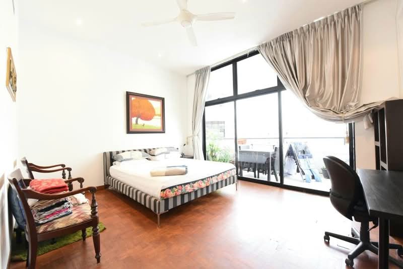 Regency Park, 9 Nathan Road, 4 Bedrooms, 3,650 sqft, Condominium For Rent, by Kelly Yang, 24346643 - PropertyGuru.com.sg