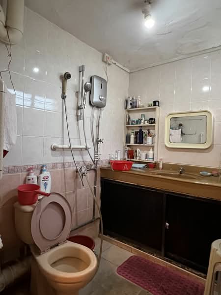 200 Boon Lay Drive, 200 Boon Lay Drive, Room Rental, 150 sqft, HDB Flat For Rent, by Wee Chye Heng (Alan Wee), 24346741 - PropertyGuru.com.sg