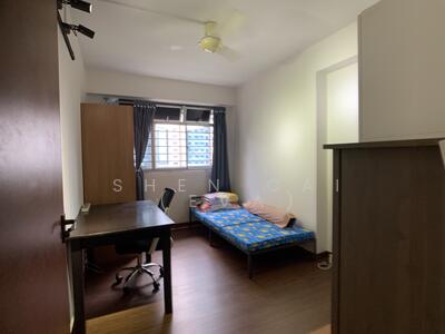 For Rent - 636B Senja Parc View