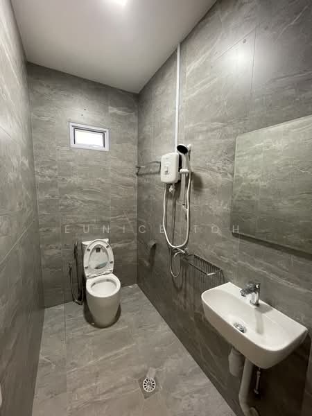 262 Tanjong Katong road, 262 Tanjong Katong road, 5 Bedrooms, 1,100 sqft, Shophouse For Rent, by Eunice Toh, 24348205 - PropertyGuru.com.sg