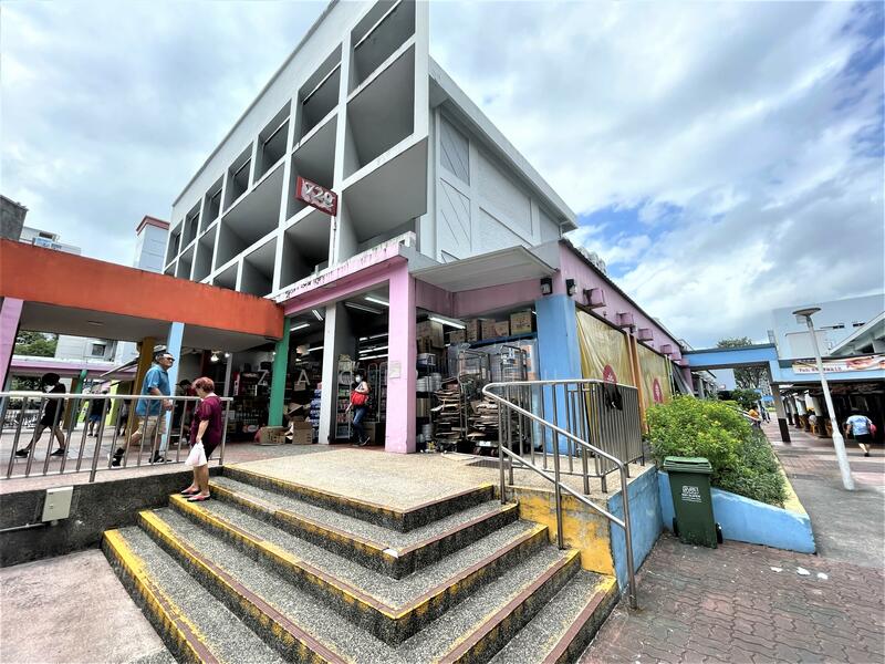 720 ANG MO KIO AVENUE 6