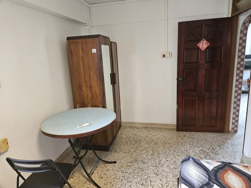 327 Clementi Avenue 5, 327 Clementi Avenue 5, Buona Vista / West Coast / Clementi New Town, Room Rental, 120 sqft, HDB Flat For Rent, by Derrick Lim, 24348690 - PropertyGuru.com.sg