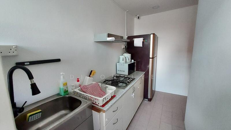 For Rent - Versailles