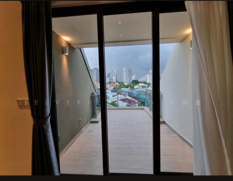 For Rent - Parksuites