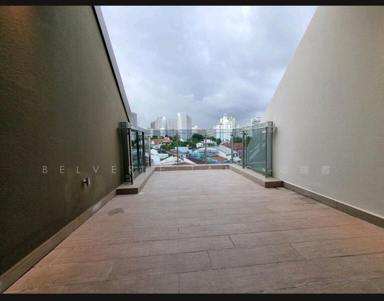 For Rent - Parksuites