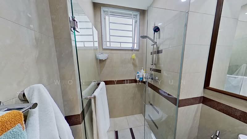 Moonstone Residences Apartment For Sale at S$ 1,950,000 | PropertyGuru Singapore